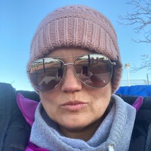 Meet your Posher, April